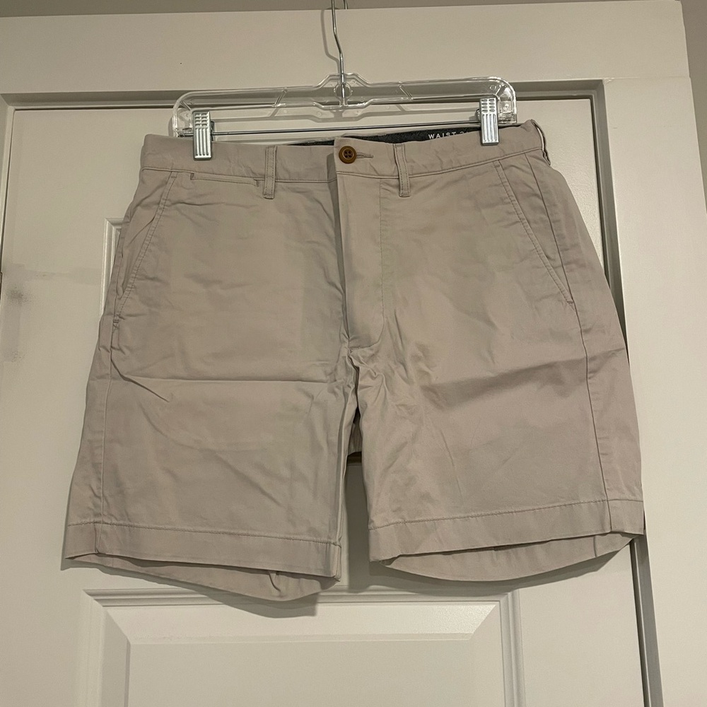 Men’s J. Crew Khaki Shorts